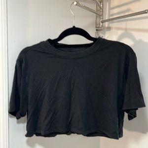 Lululemon Super Cropped Black Tee